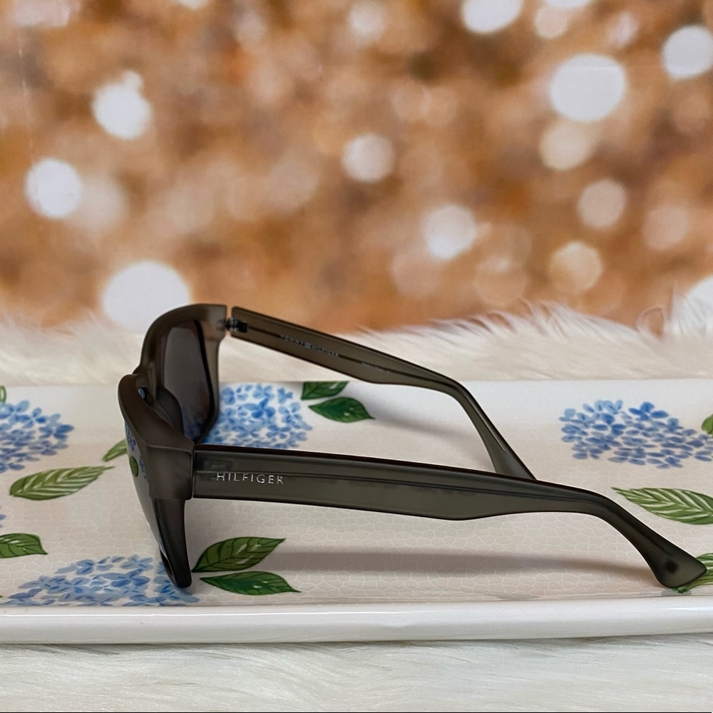Tommy Hilfiger Woman’s Matte Black sunglasses - Picture 3 of 6